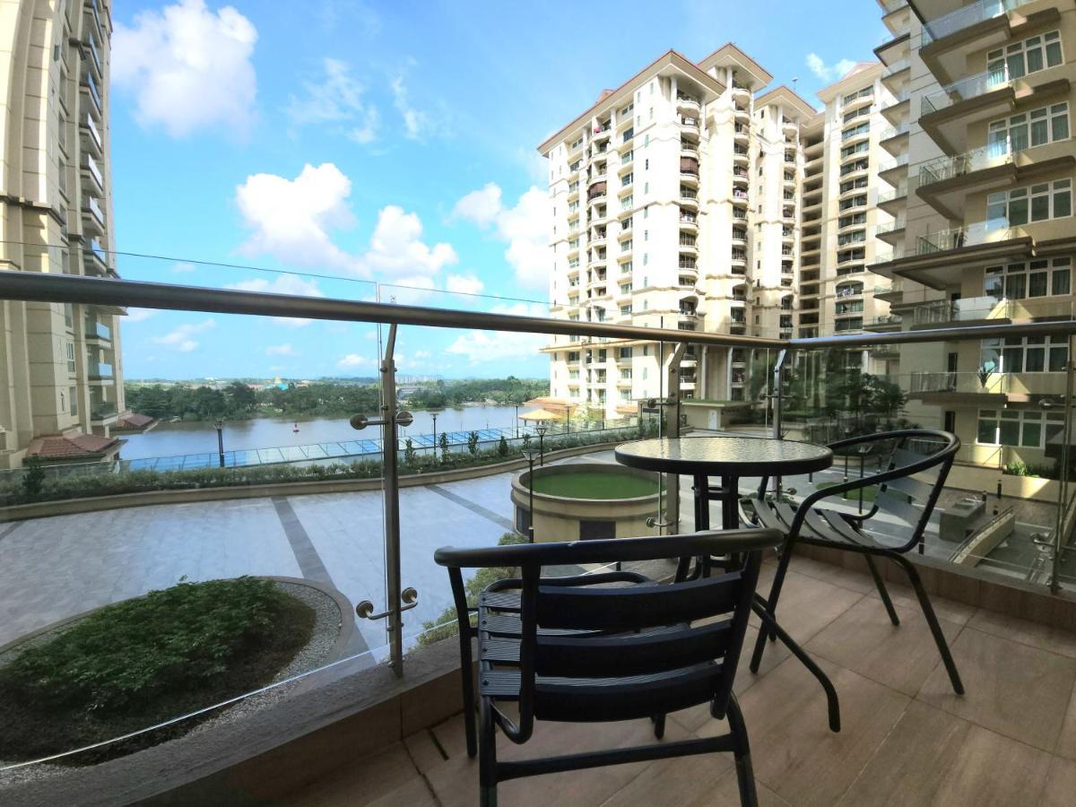 Town - Riverbed - Luxury Apartment *