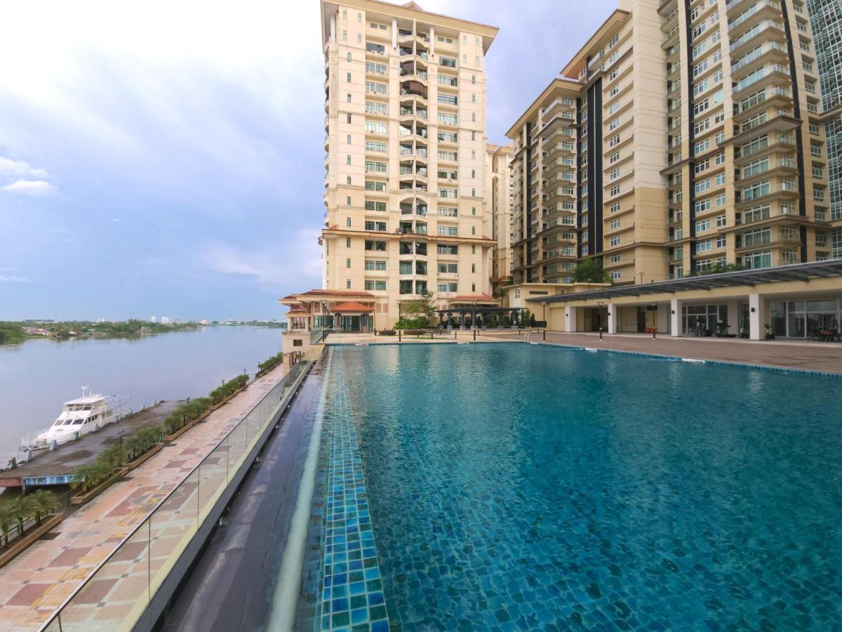 Town - Riverbed - Luxury Apartment