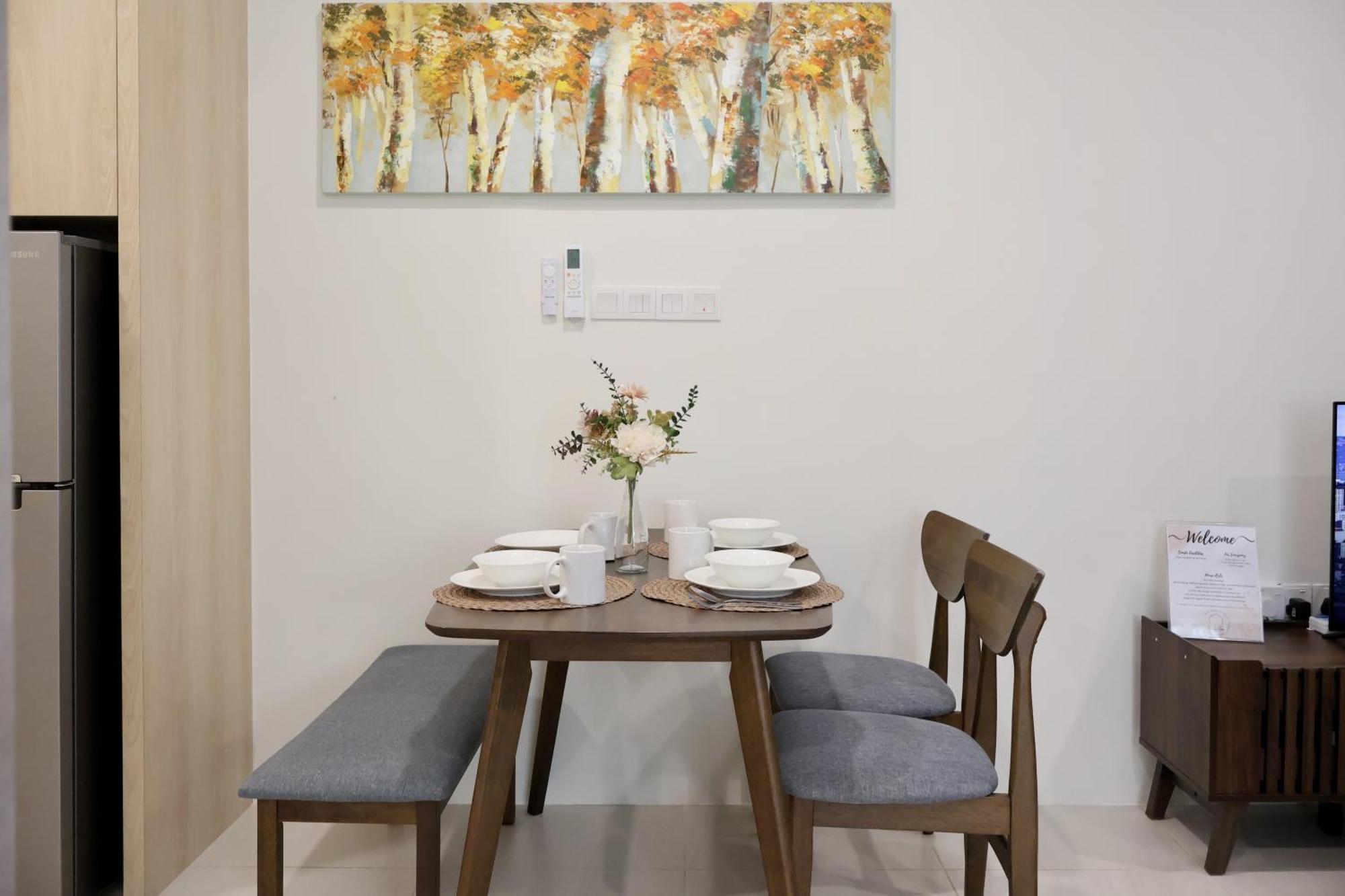 Town - Riverbed - Luxury Apartment